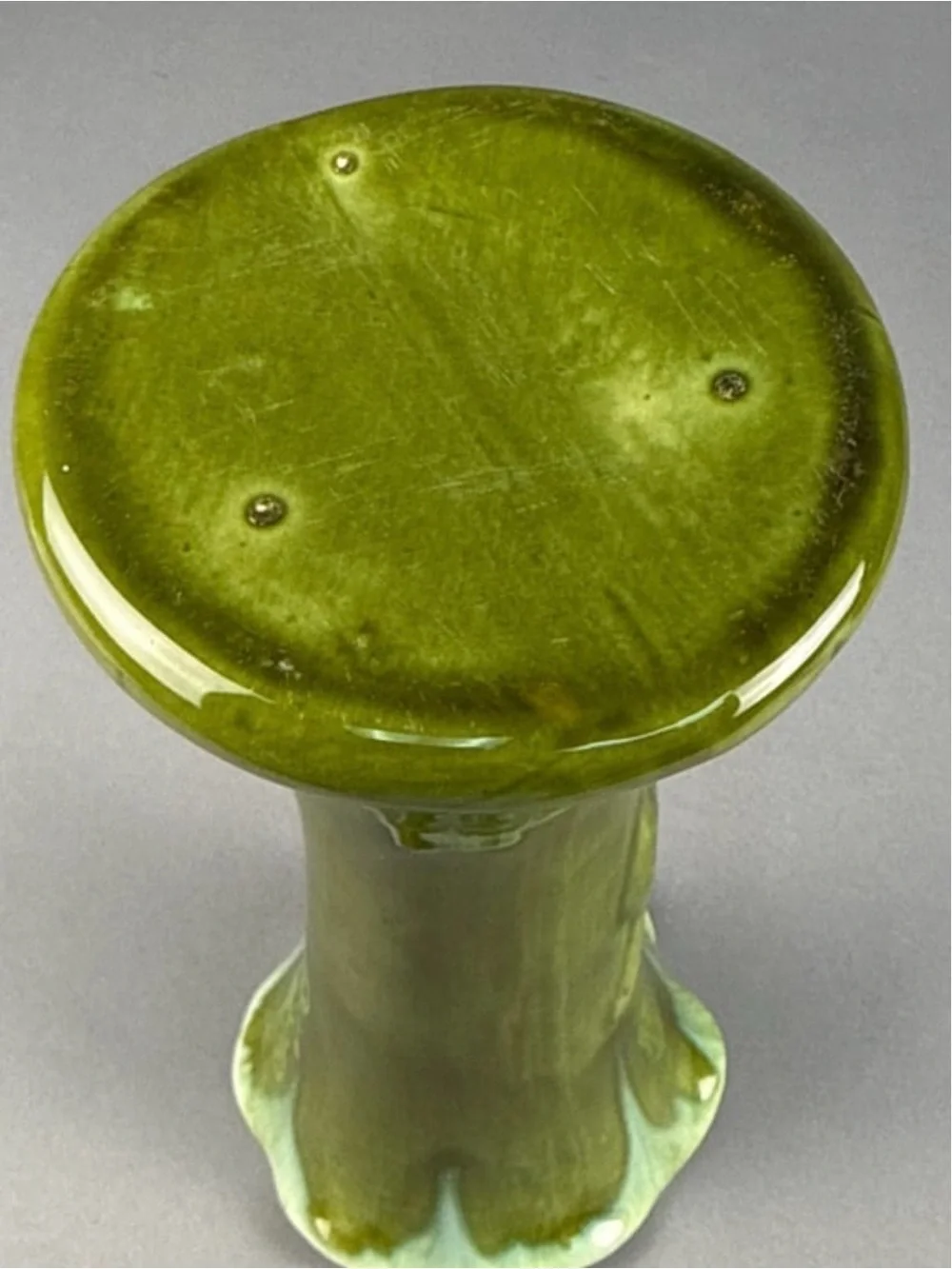 Camark Pottery 'Calla Lily Leaf' vase, shape 597 - 8.25 inches